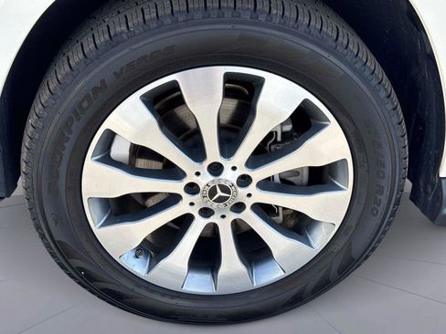 Used 2019 Mercedes-Benz GLS 450 4MATIC image 10