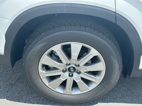 New 2025 Hyundai Palisade SE FWD image 17