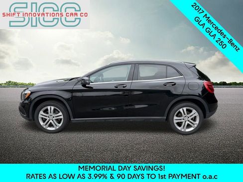 Used 2017 Mercedes-Benz GLA 250 4MATIC image 3