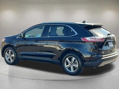 Certified 2024 Ford Edge SEL w/ Convenience Package AWD/4WD image 4
