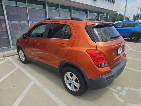 Used 2016 Chevrolet Trax LT w/ LT Convenience Package FWD image 5