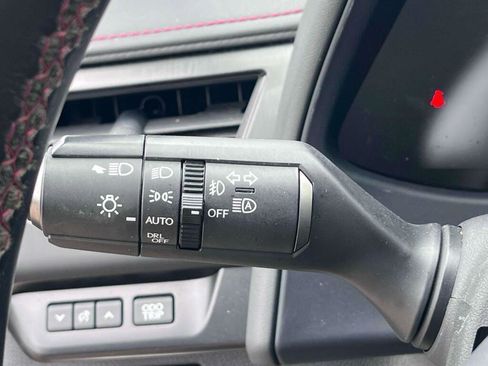 Used 2022 Lexus UX 200 F Sport w/ Accessory Package (Z2) FWD image 33