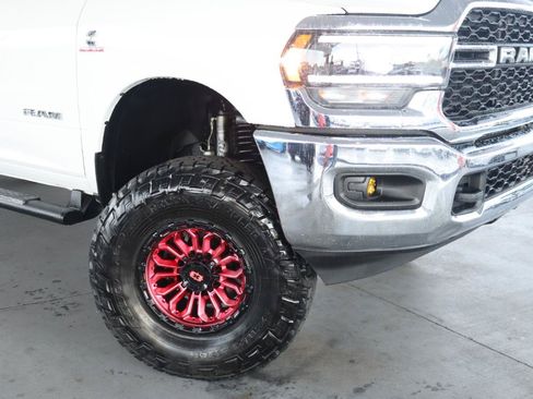 Used 2019 RAM 2500 Tradesman AWD/4WD image 4