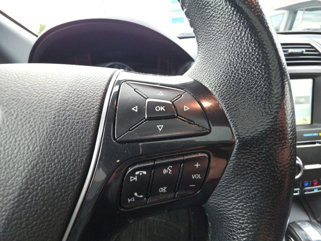 Used 2018 Ford Explorer Limited w/ Equipment Group 301A AWD/4WD image 13