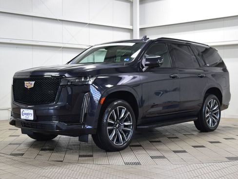 Used 2022 Cadillac Escalade Sport w/ Touring Package AWD/4WD image 3