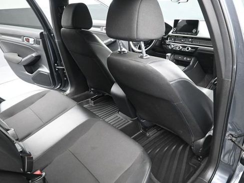 Used 2024 Honda Civic Sport image 10