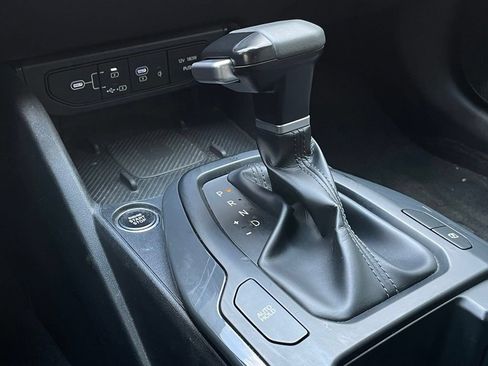 Used 2025 Kia K4 EX FWD image 20
