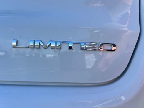 Used 2025 Jeep Compass Limited AWD/4WD image 48