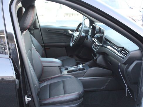 New 2026 Ford Escape ST-Line w/ Tech Pack #1 image 12