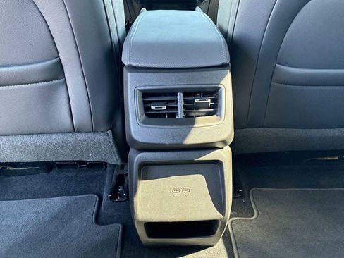 Certified 2024 Chevrolet Equinox EV RS image 20