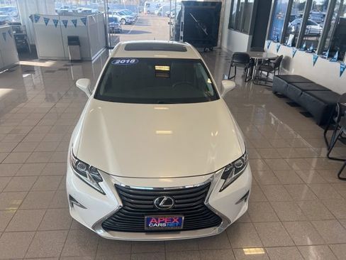 Used 2018 Lexus ES 350 image 18