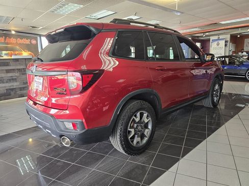 Used 2022 Honda Passport TrailSport image 5