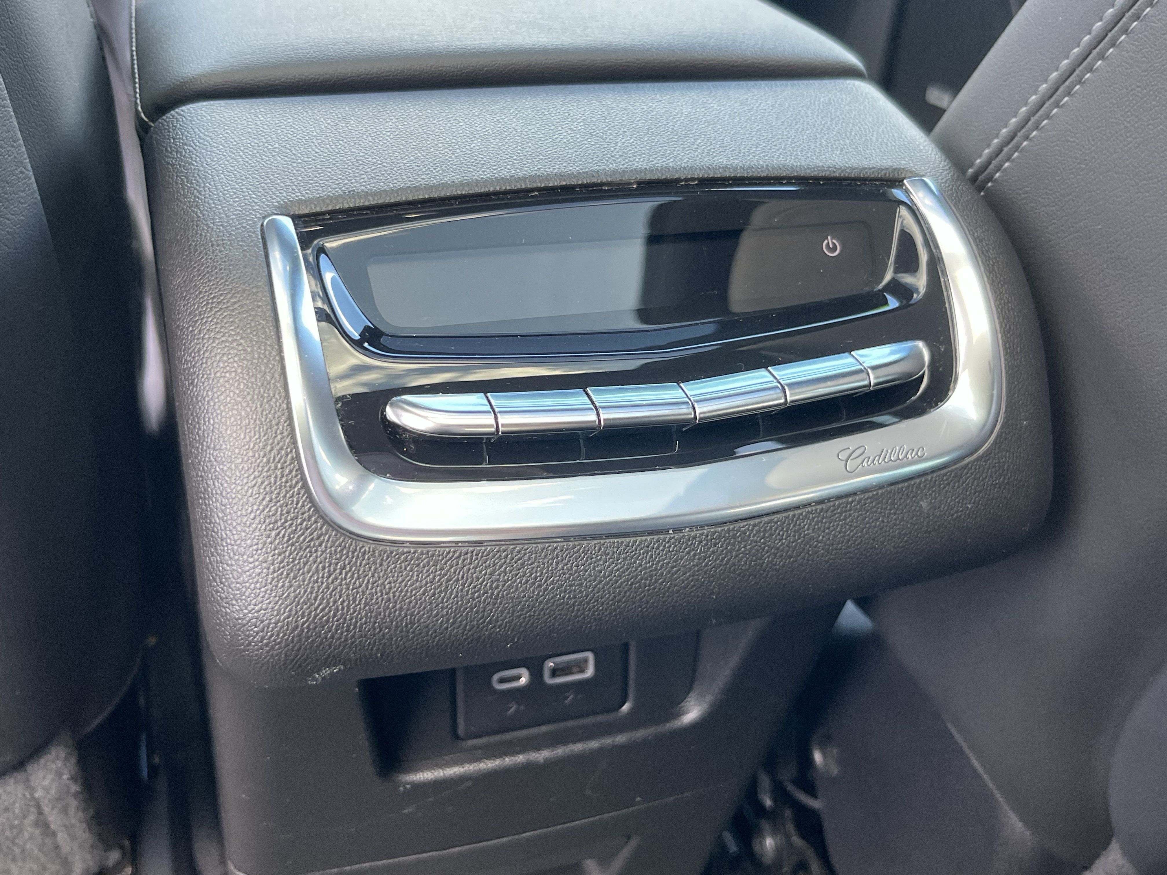 Used 2020 Cadillac XT6 Sport w/ LPO, Floor Liner Package AWD/4WD image 20