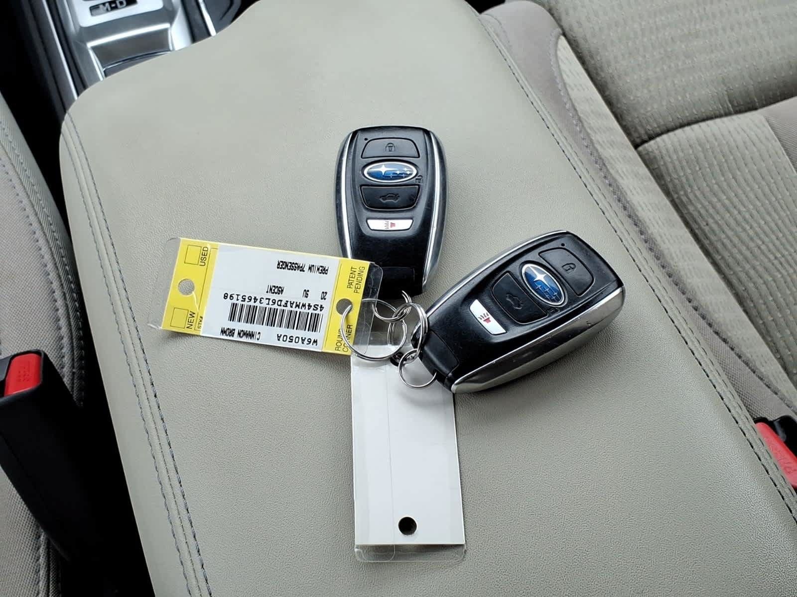 Used 2020 Subaru Ascent Premium w/ Convenience Package AWD/4WD image 32