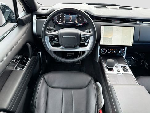 Used 2023 Land Rover Range Rover Long Wheelbase First Edition image 17