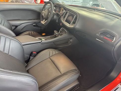 Used 2023 Dodge Challenger SRT Hellcat image 13