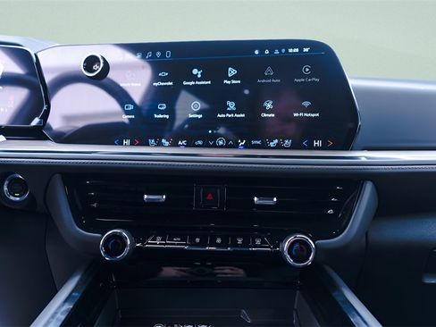 New 2026 Chevrolet Suburban High Country image 13