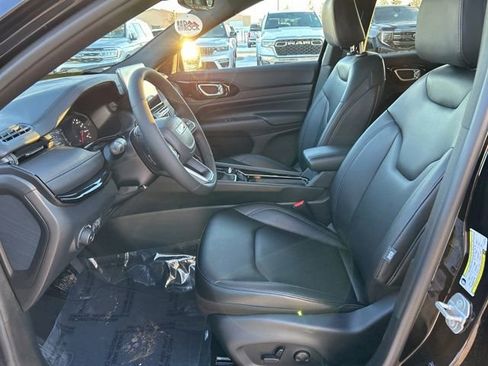 New 2026 Jeep Compass Limited image 20