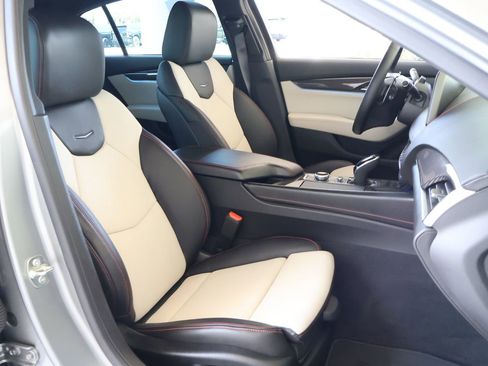 Certified 2025 Cadillac CT5 Sport image 18