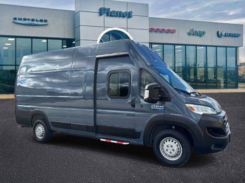 Used 2024 RAM ProMaster 3500 image 1