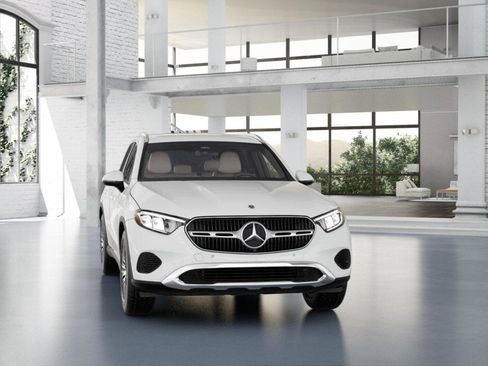 New 2026 Mercedes-Benz GLC 300 image 10