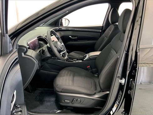 Used 2024 Hyundai Santa Cruz SEL w/ Activity Package FWD image 17