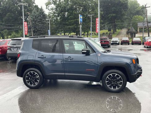 Used 2023 Jeep Renegade Trailhawk w/ Sun/Sound Group AWD/4WD image 2