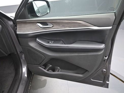 New 2026 Jeep Grand Cherokee L 4WD image 22