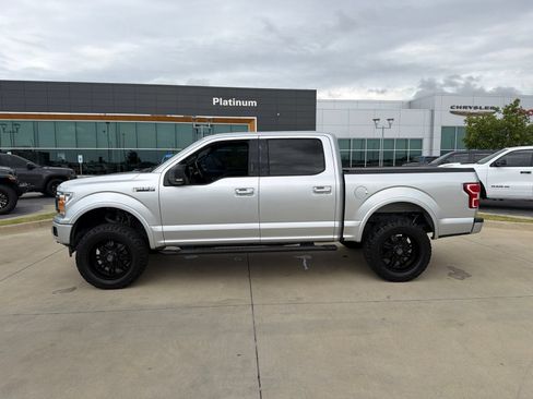 Used 2019 Ford F150 XLT w/ Equipment Group 302A Luxury AWD/4WD image 2