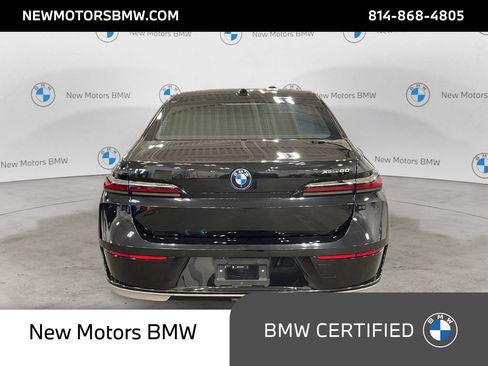 Used 2023 BMW i7 xDrive60 AWD/4WD image 4