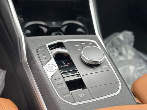 New 2026 BMW 330i xDrive Sedan w/ Convenience Package image 15