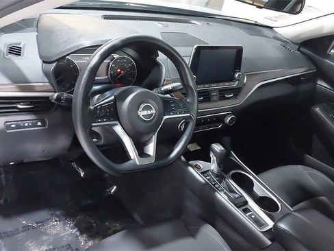 Certified 2024 Nissan Altima 2.5 SV image 19