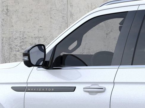 New 2026 Lincoln Navigator L Black Label image 20