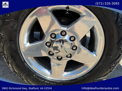 Used 2014 Chevrolet Silverado 2500 LTZ w/ LTZ Plus Package AWD/4WD image 14