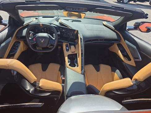 Used 2022 Chevrolet Corvette Stingray Preferred Conv w/ Z51 Performance Package RWD image 13