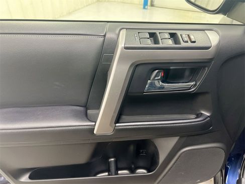 Used 2024 Toyota 4Runner SR5 image 20