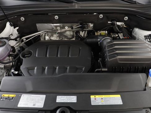 New 2026 Volkswagen Atlas Cross Sport SEL Premium R-Line image 24