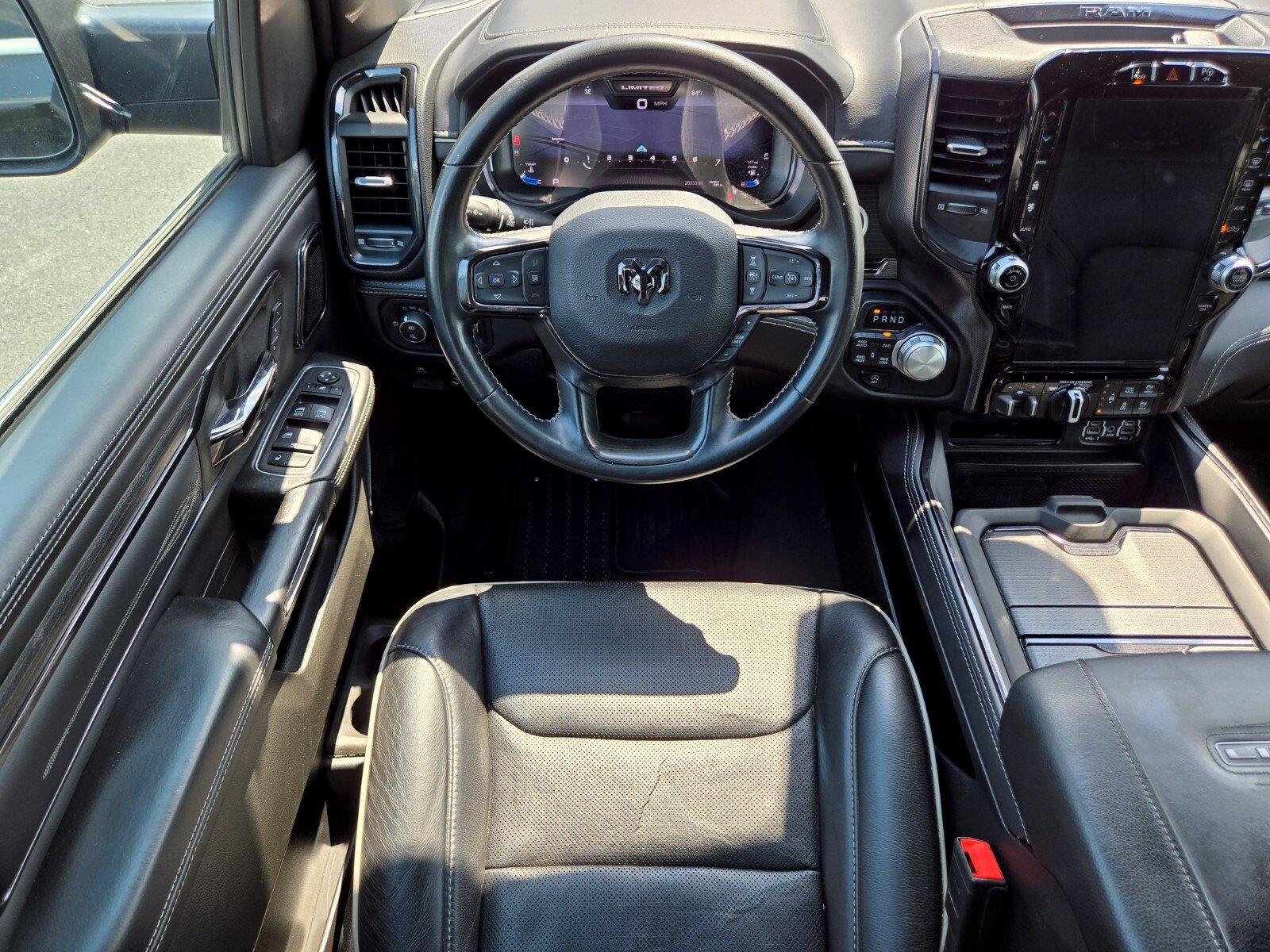 Used 2023 RAM 1500 Limited AWD/4WD image 15