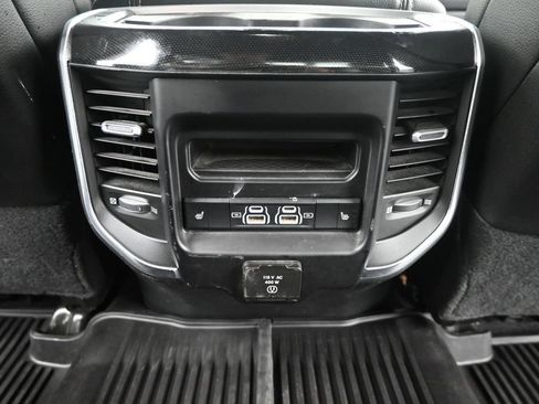 Used 2022 RAM 3500 Laramie AWD/4WD image 36
