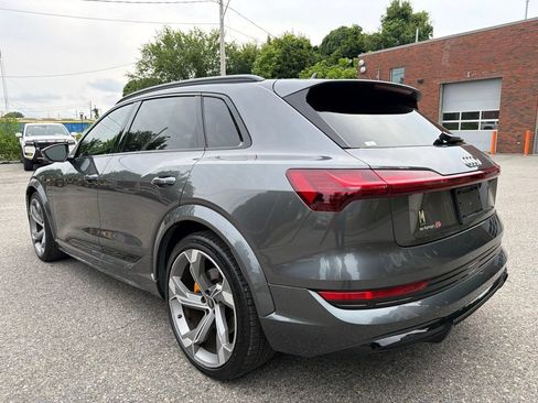 Used 2023 Audi e-tron S Prestige AWD/4WD image 4