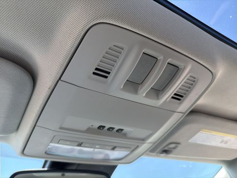 Used 2014 Buick Verano Leather FWD image 21