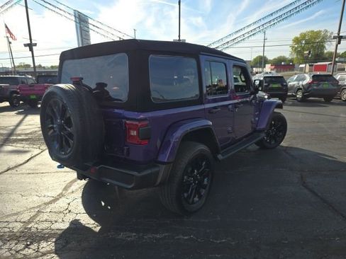 Used 2023 Jeep Wrangler Unlimited Sahara w/ Cold Weather Group image 7