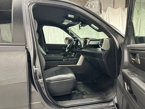 Used 2025 Toyota Tundra SR5 w/ SR5 Convenience Package AWD/4WD image 56
