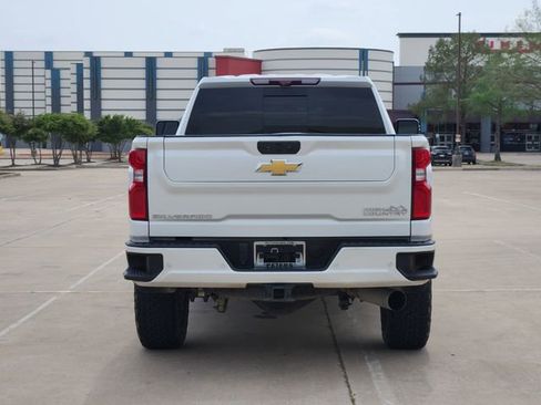 Used 2022 Chevrolet Silverado 3500 High Country w/ Z71 Off-Road Package image 6