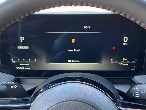 Used 2025 Nissan Kicks SR FWD image 33