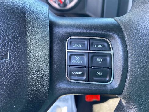 Used 2019 RAM 1500 Express AWD/4WD image 15
