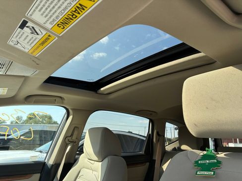Used 2019 Honda CR-V EX image 9