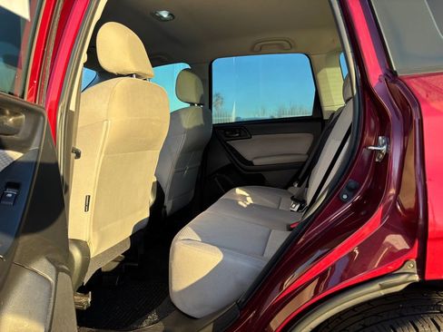 Used 2018 Subaru Forester 2.5i w/ Alloy Wheel Package image 6