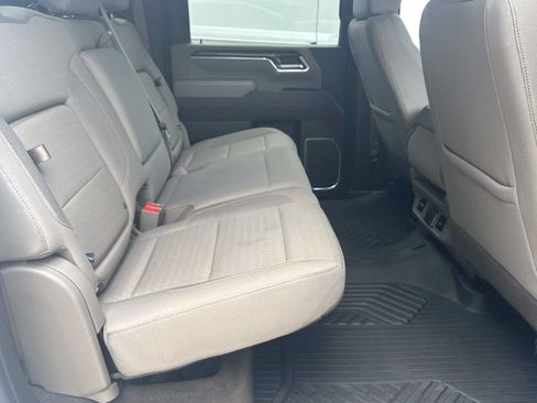 Used 2025 Chevrolet Silverado 2500 LT AWD/4WD image 21