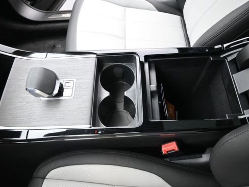 New 2026 Land Rover Range Rover Evoque Dynamic SE AWD/4WD image 25
